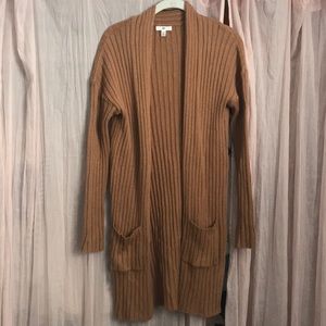 Long sleeve cognac cardigan